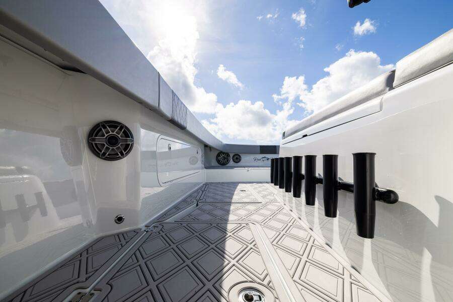 47ft Freeman Yacht For Sale