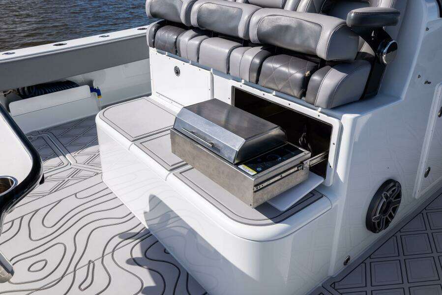 47ft Freeman Yacht For Sale