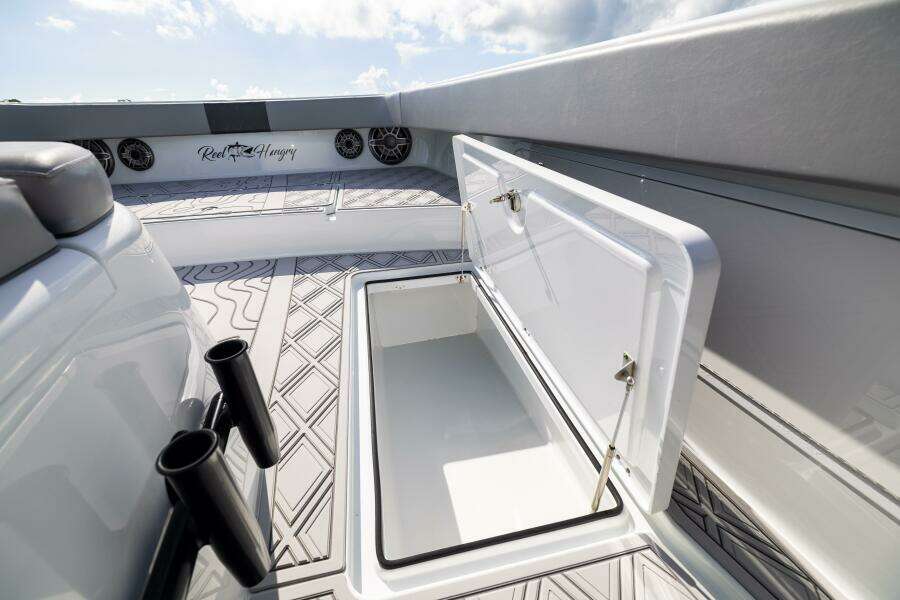 47ft Freeman Yacht For Sale