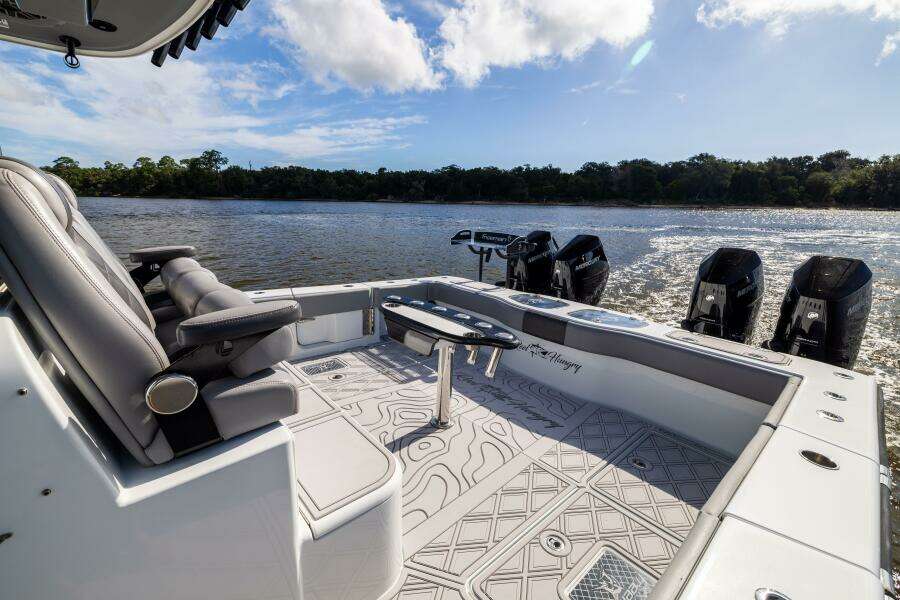 47ft Freeman Yacht For Sale