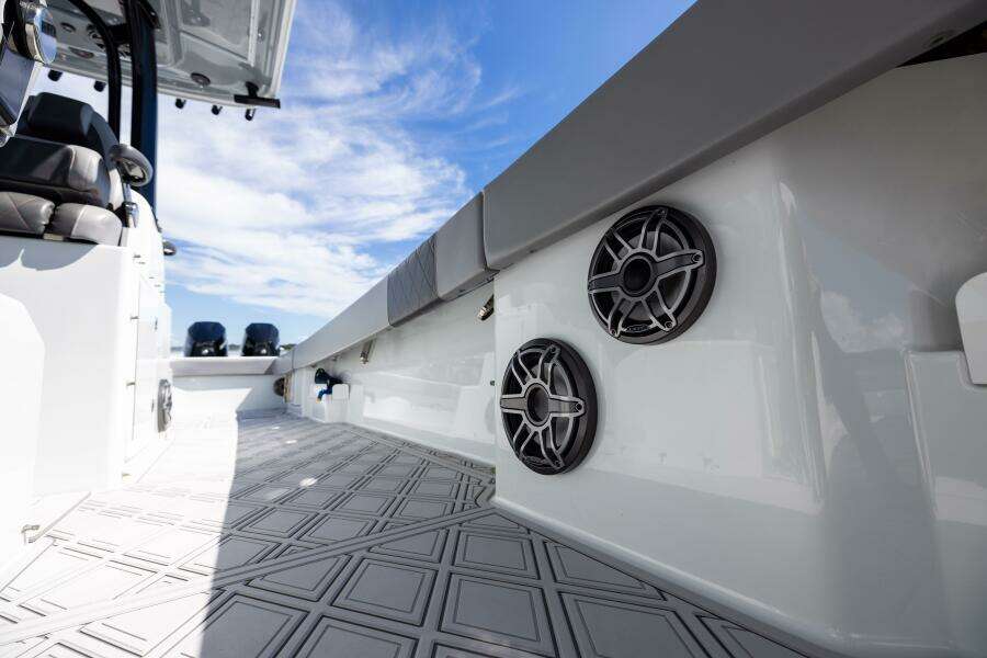 47ft Freeman Yacht For Sale