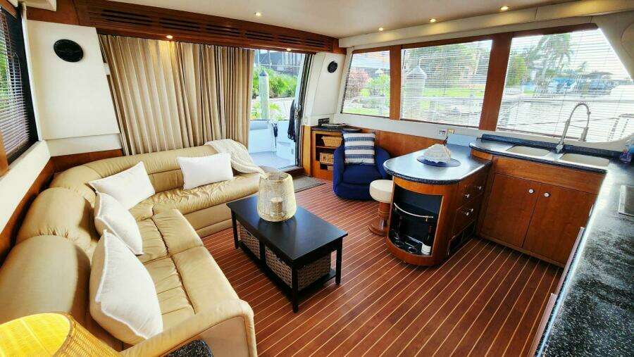 Kateri Marie 53ft Carver Yacht For Sale