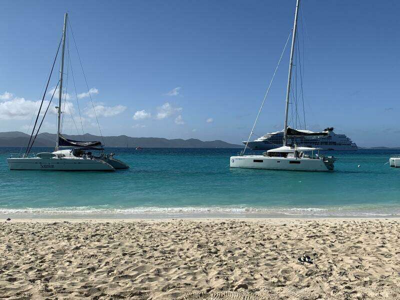APRES SAIL 42ft Lagoon Yacht For Sale