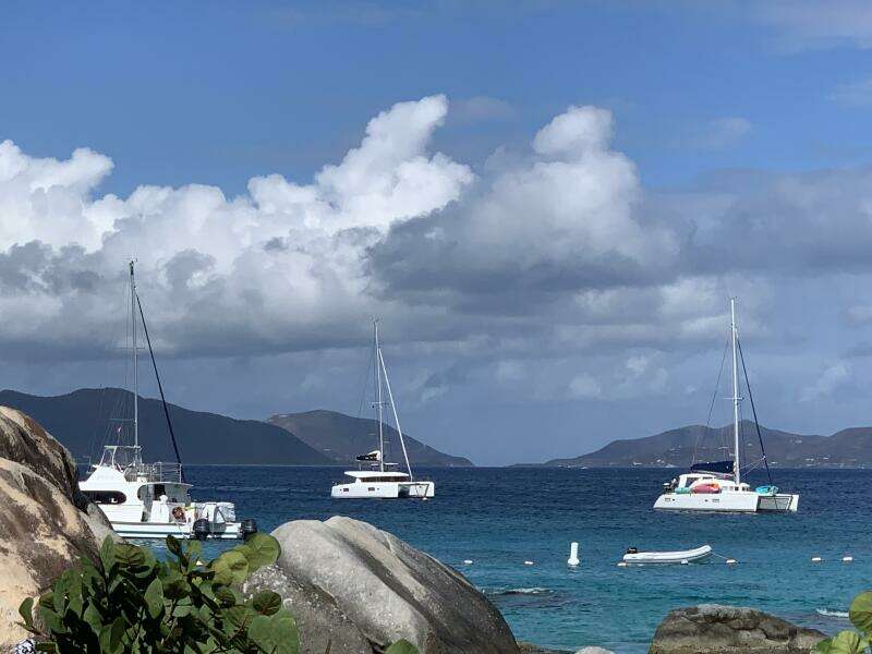 APRES SAIL 42ft Lagoon Yacht For Sale
