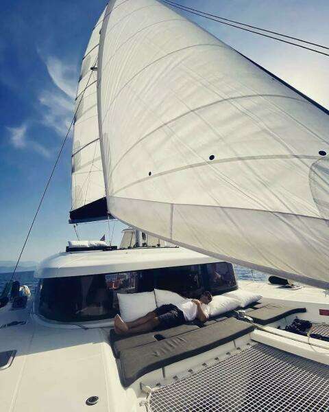 43ft Lagoon Yacht For Sale