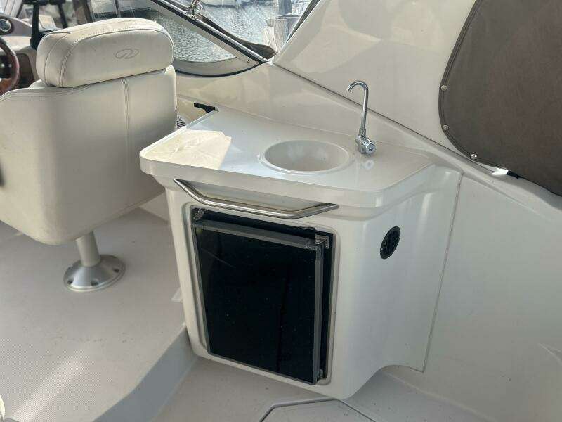 29ft Regal Yacht For Sale