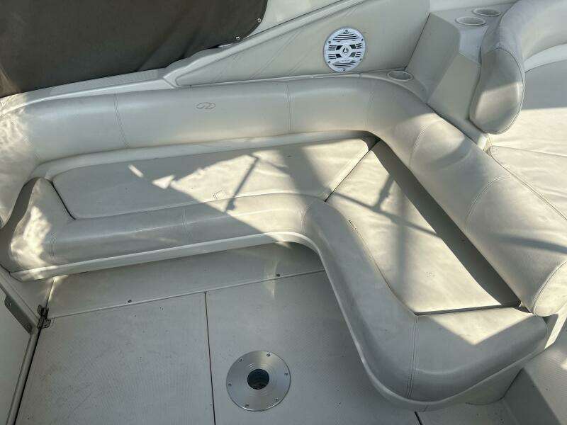 29ft Regal Yacht For Sale