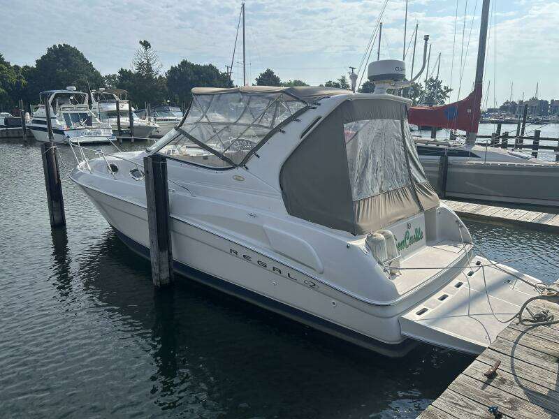 29ft Regal Yacht For Sale