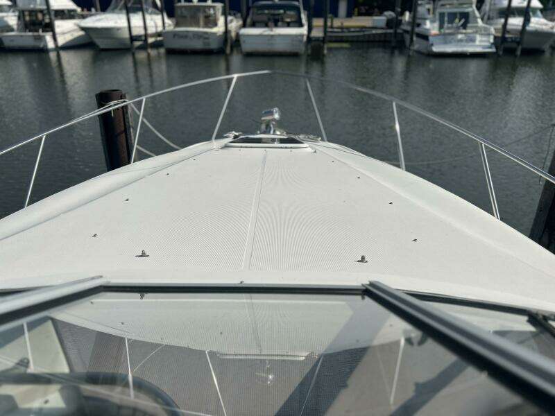 29ft Regal Yacht For Sale