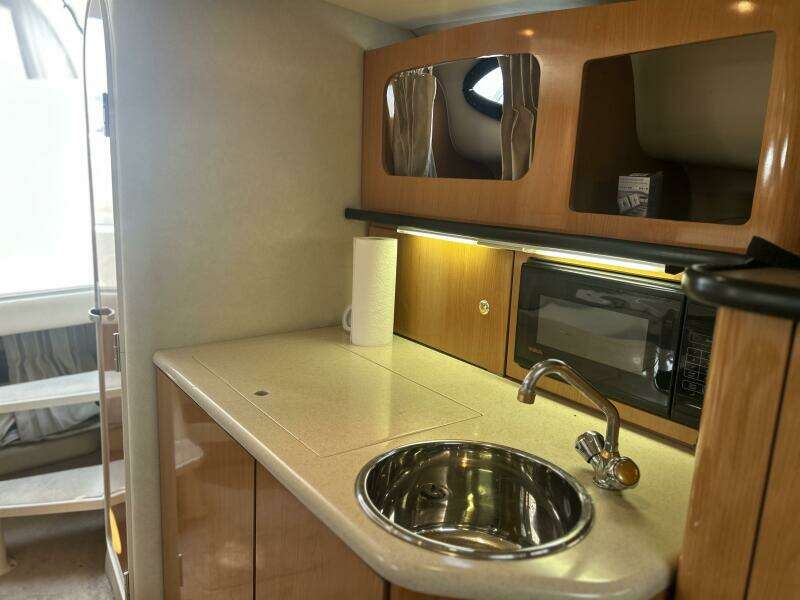 29ft Regal Yacht For Sale