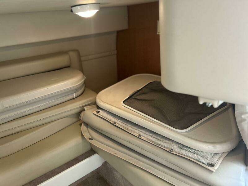 29ft Regal Yacht For Sale