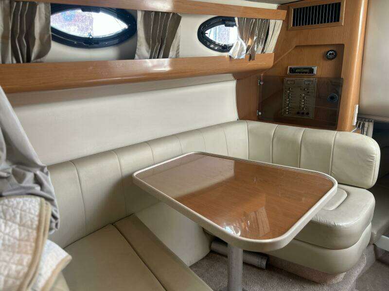 29ft Regal Yacht For Sale
