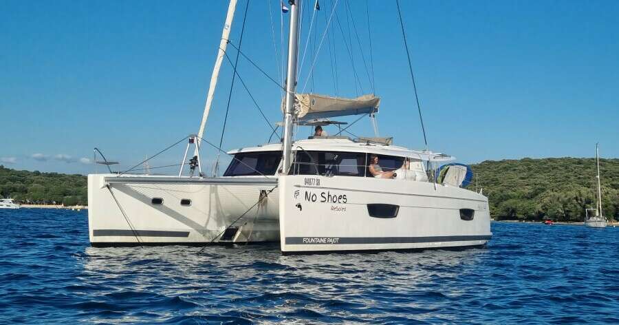 Helia 44