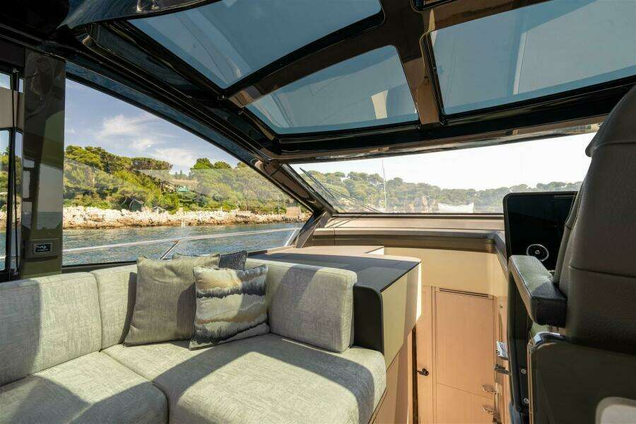 55ft Sunseeker Yacht For Sale