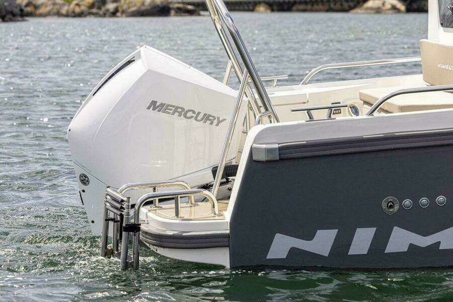 26ft Nimbus Yacht For Sale