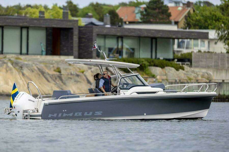 26ft Nimbus Yacht For Sale