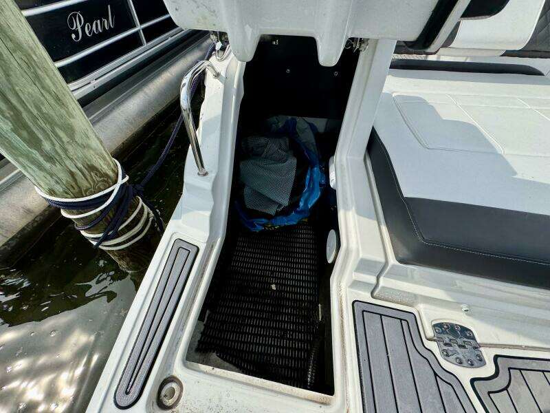 RHYTHMIC KINGS 26ft Monterey Yacht For Sale