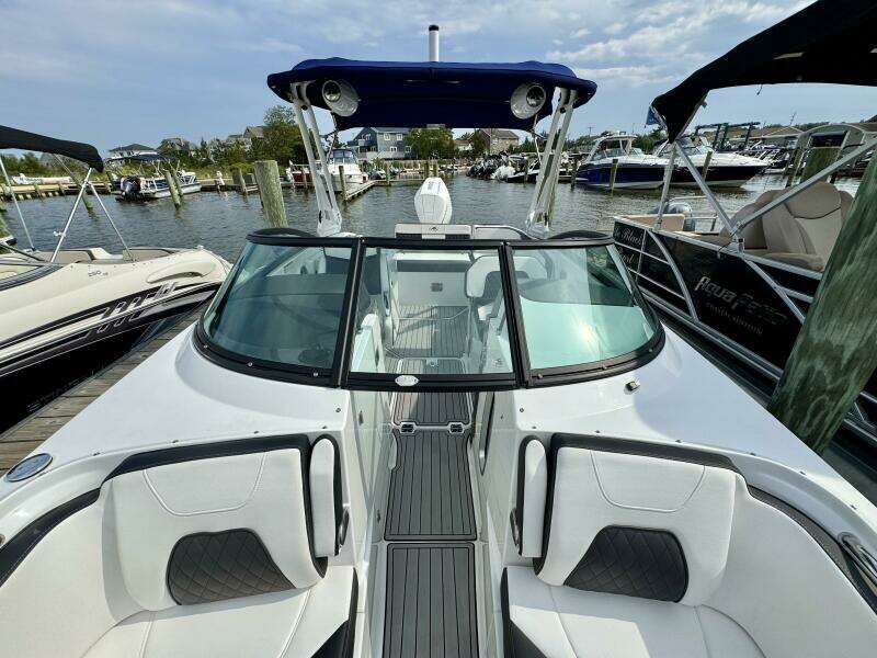 RHYTHMIC KINGS 26ft Monterey Yacht For Sale