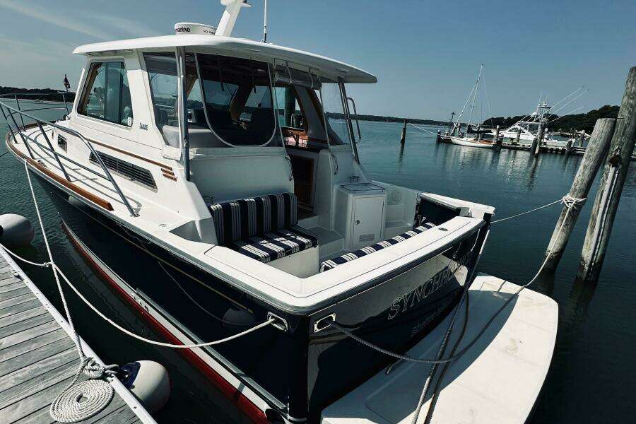 34ft Sabreline Yacht For Sale