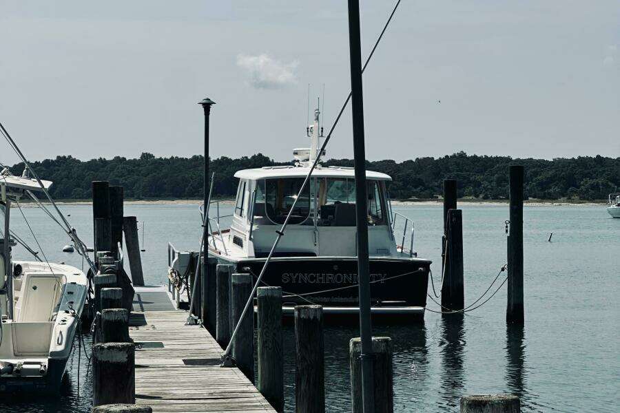 34ft Sabreline Yacht For Sale