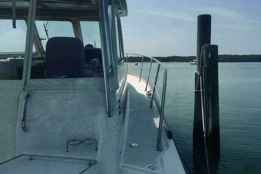 34ft Sabreline Yacht For Sale