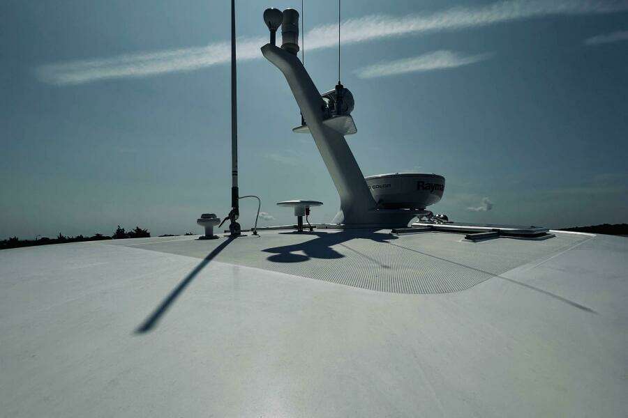 34ft Sabreline Yacht For Sale