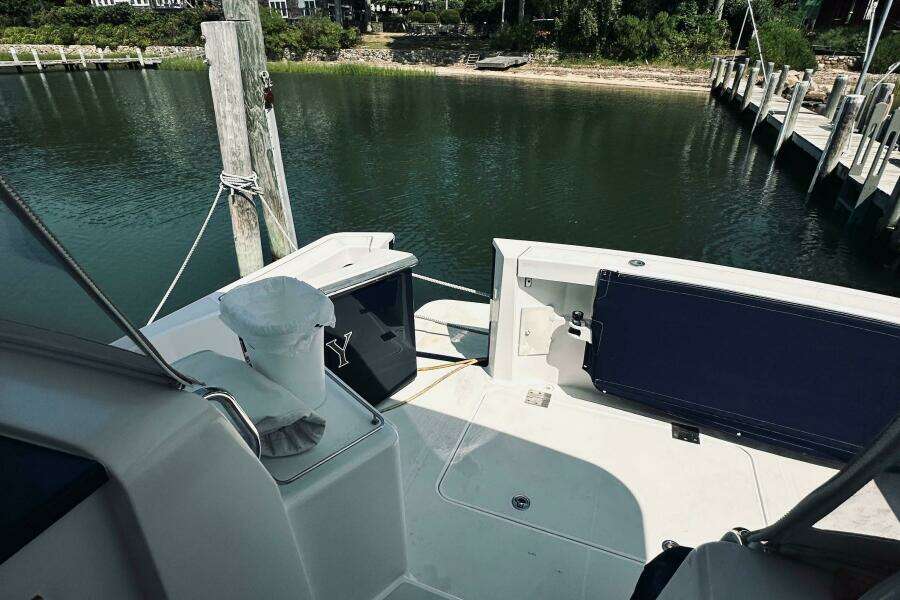 34ft Sabreline Yacht For Sale