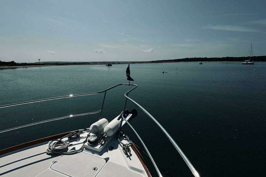 34ft Sabreline Yacht For Sale