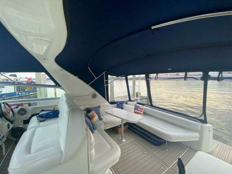 37ft Sea Ray Yacht For Sale