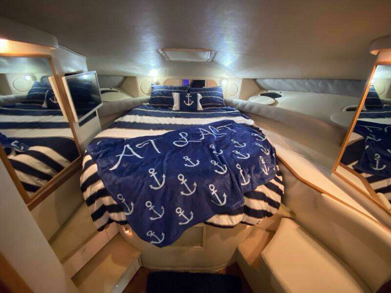 37ft Sea Ray Yacht For Sale