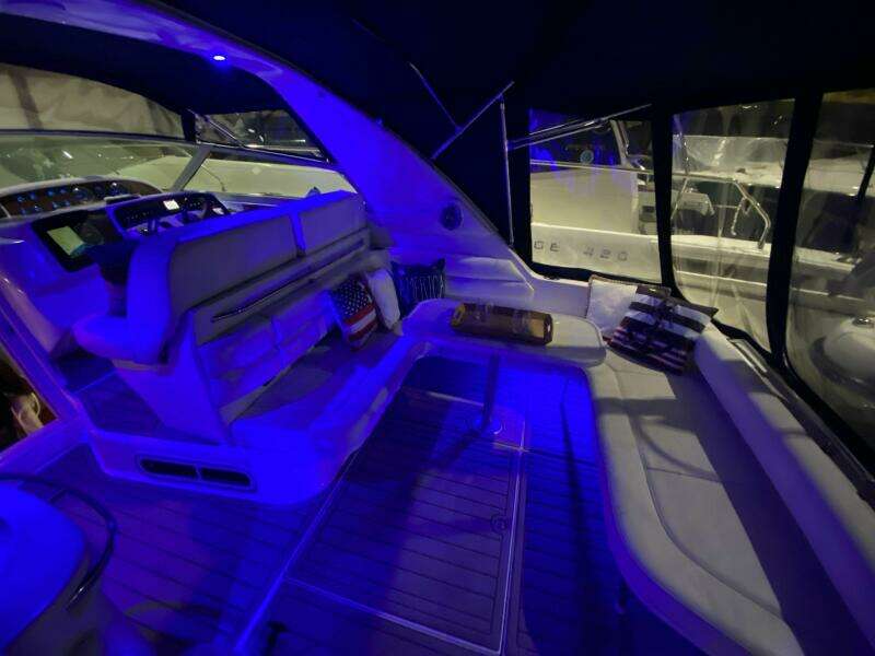 37ft Sea Ray Yacht For Sale