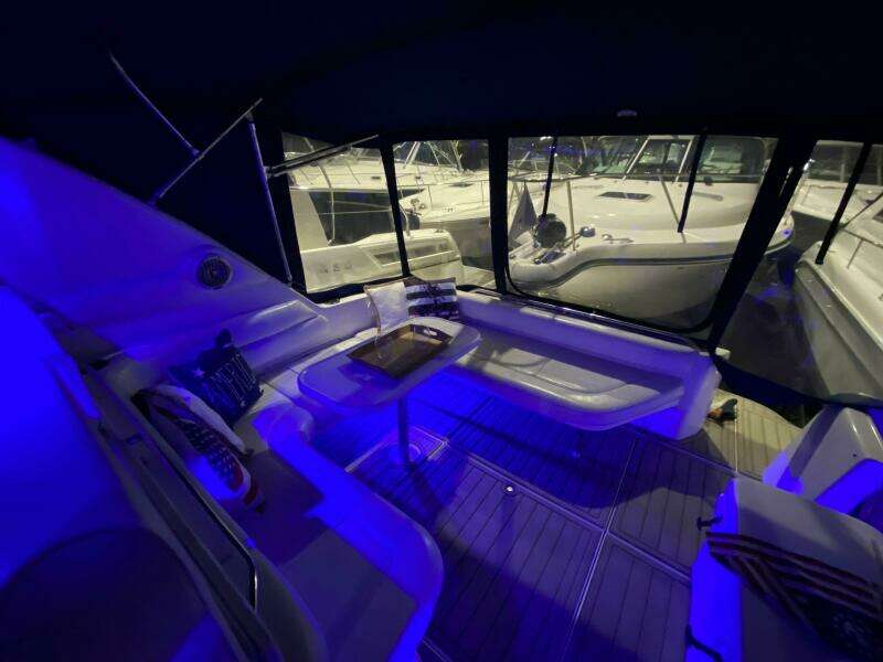 37ft Sea Ray Yacht For Sale