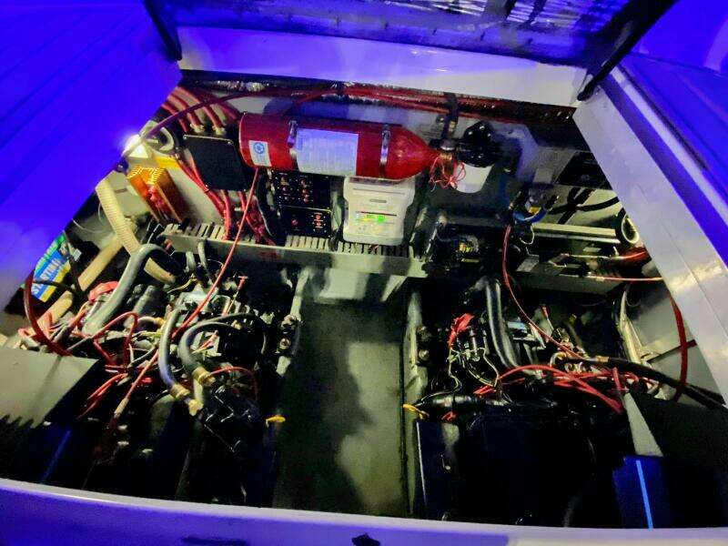 37ft Sea Ray Yacht For Sale