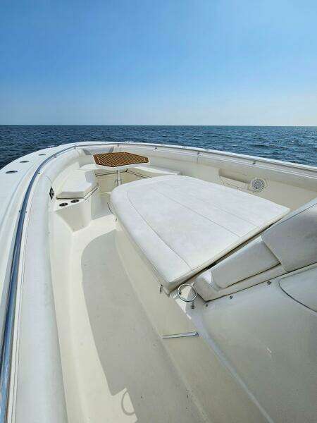 37ft Boston Whaler Yacht For Sale