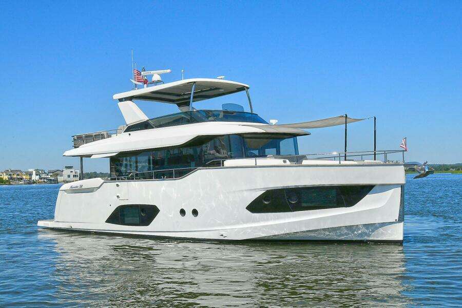 58ft Absolute Yacht For Sale