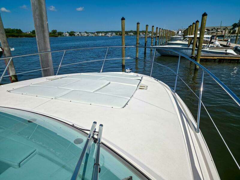 38ft Regal Yacht For Sale