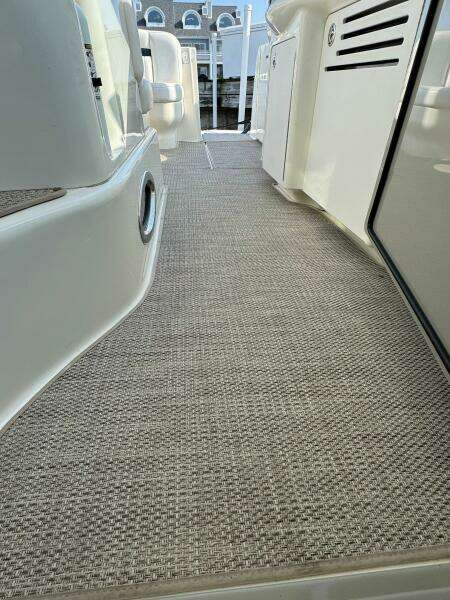 39ft Sea Ray Yacht For Sale