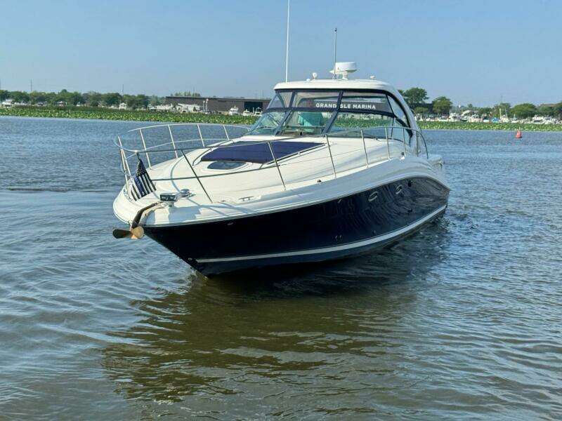 39ft Sea Ray Yacht For Sale