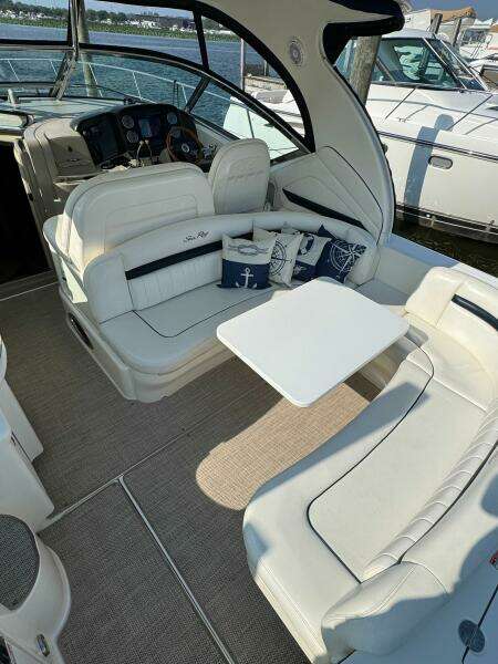 39ft Sea Ray Yacht For Sale