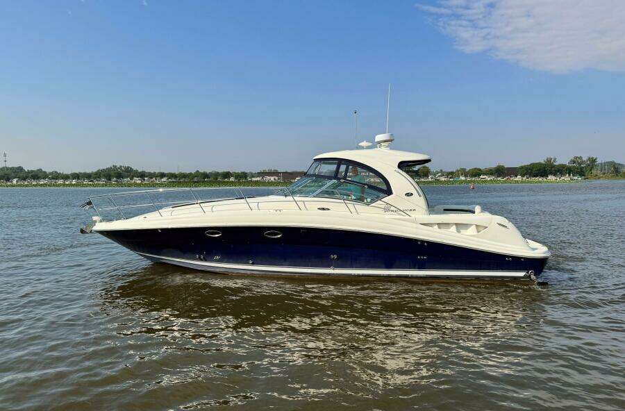 39ft Sea Ray Yacht For Sale