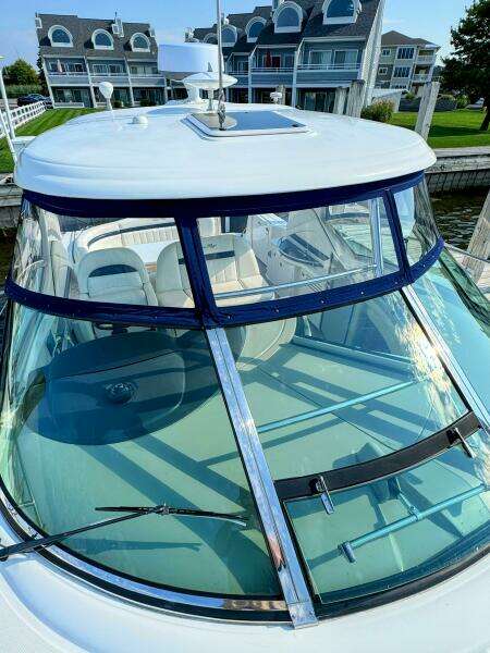 39ft Sea Ray Yacht For Sale