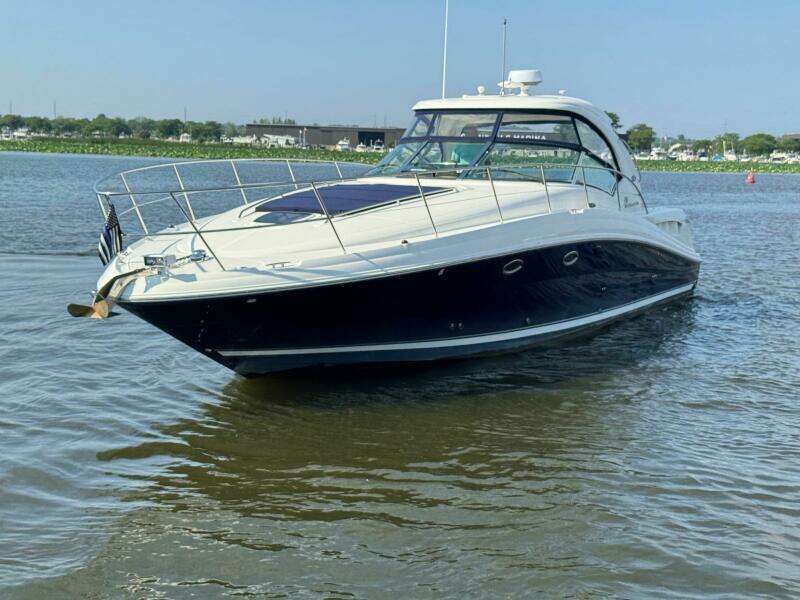 39ft Sea Ray Yacht For Sale