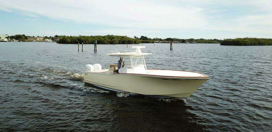 DASHER 34ft Bonadeo Yacht For Sale