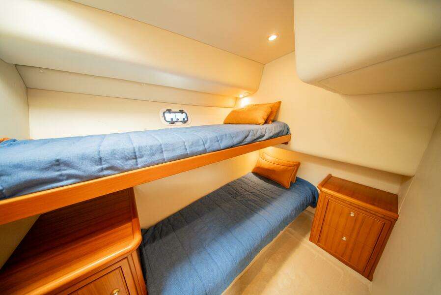 Cardiff Rose 37ft Riviera Yacht For Sale