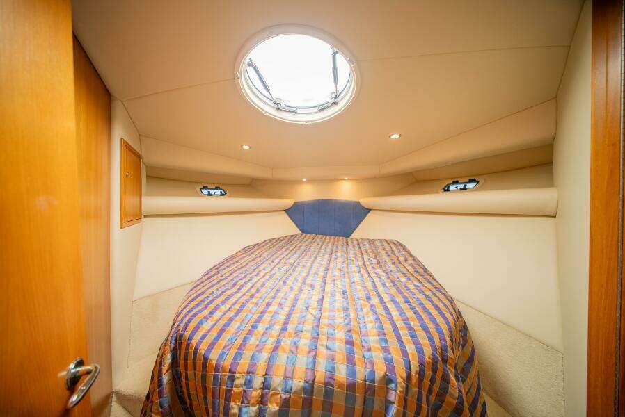 Cardiff Rose 37ft Riviera Yacht For Sale
