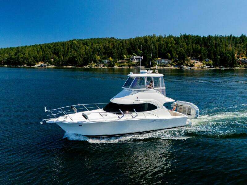 Cardiff Rose 37ft Riviera Yacht For Sale
