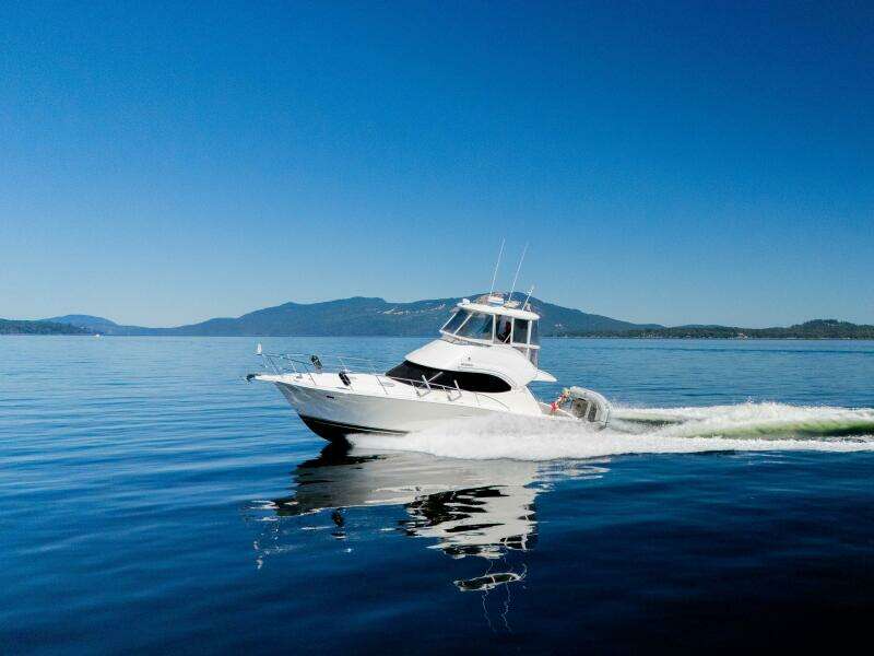 Cardiff Rose 37ft Riviera Yacht For Sale