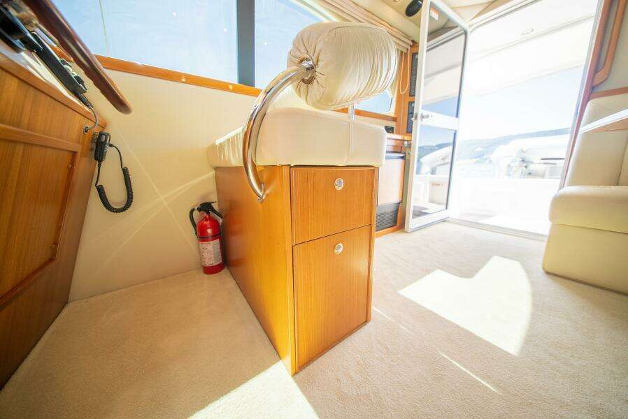 Cardiff Rose 37ft Riviera Yacht For Sale
