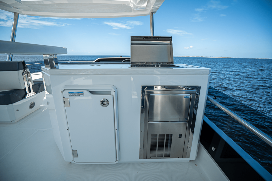 64ft Galeon Yacht For Sale