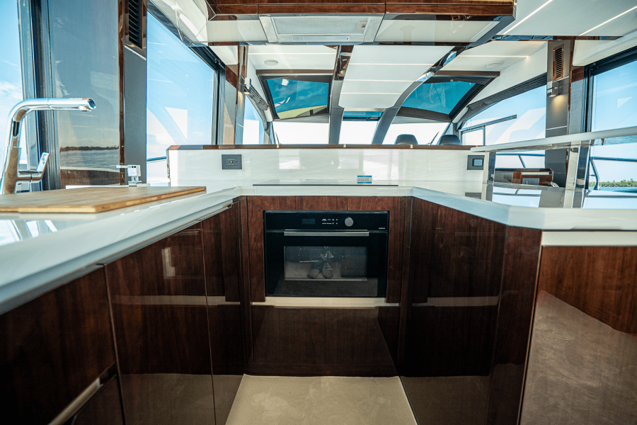 64ft Galeon Yacht For Sale